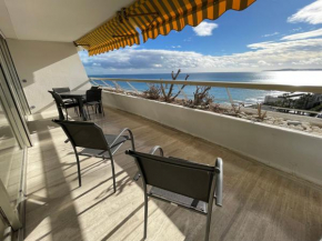06AO - Superbe appartement avec vue mer exceptionnelle
